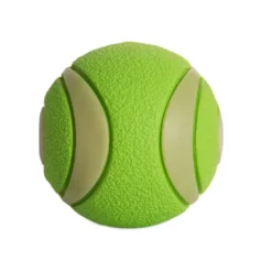 Chuckit! Max Glow Ultra Squeaker Pelota con Brillo para perros