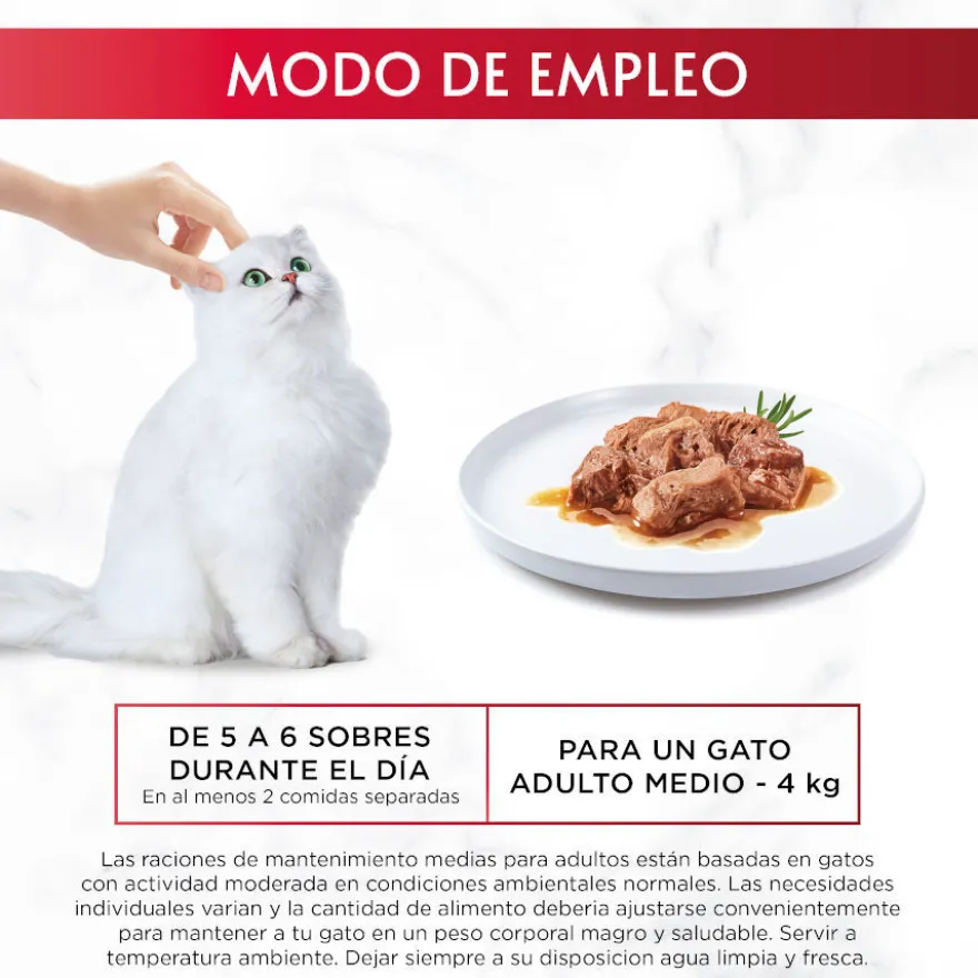 Gourmet Mon Petit Selección Carnes en salsa sobre para gatos