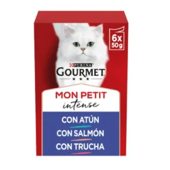 Gourmet Mon Petit Selección Pescados en salsa sobre para gatos