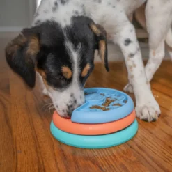 Outward Hound Puppy Lickin' Layers Juguete Interactivo con Chuches para perros