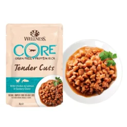 Wellness Core Tender Cuts pollo y salmón sobre en salsa para gatos